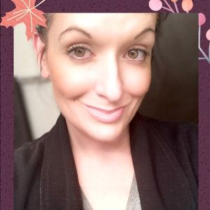 Meet your Posher, Nichole